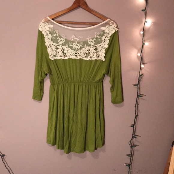 *SALE* Boho Babydoll Maternity Tunic Leaf Green 1x - Picture 3 of 6